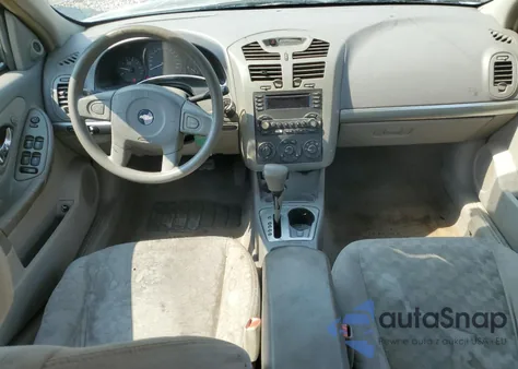 2005 Chevrolet Malibu Ls z USA, uszkodzony, nr VIN 1G1ZT54835F185105